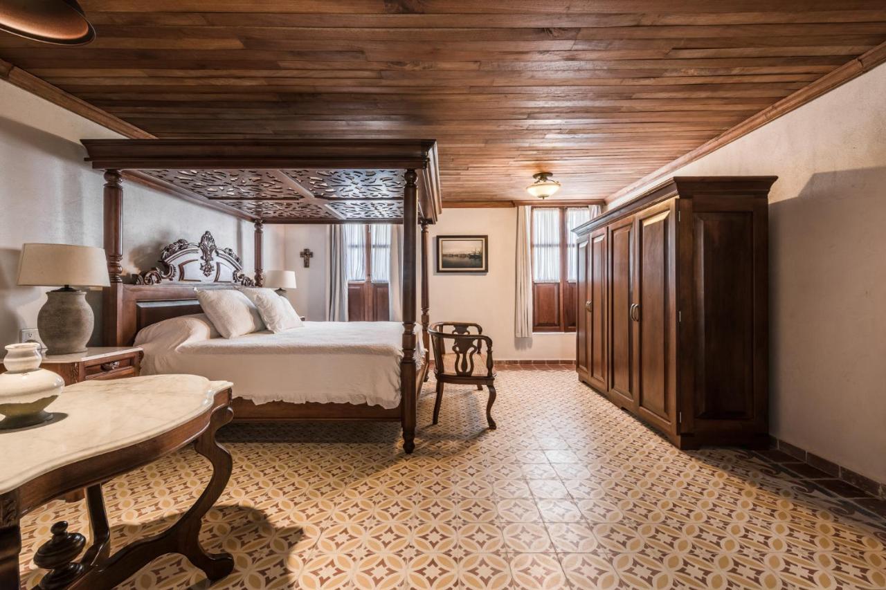 Hotel La Casa De Las Sirenas ตลาโคตาลปัน ภายนอก รูปภาพ